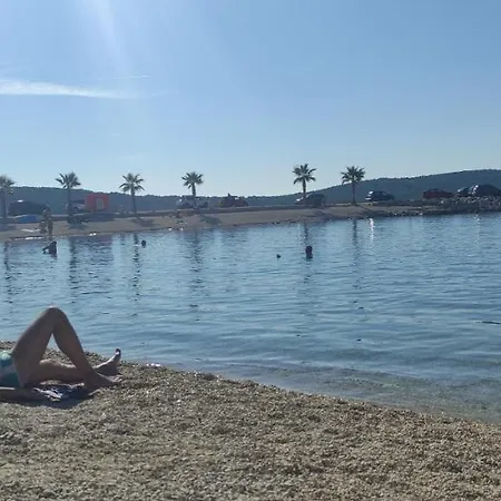 Marinaview Center Split