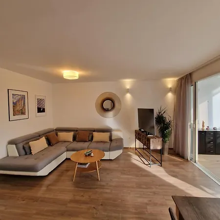 Appartement Marinaview Center *